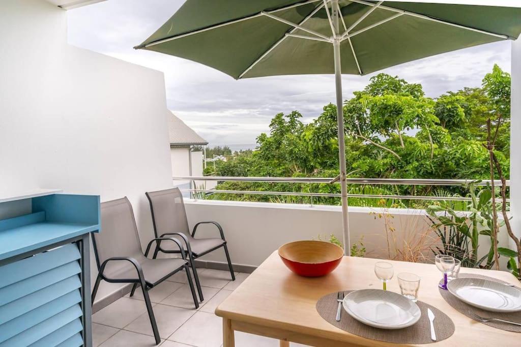 Flamboyant - Studio 2 Personnes Avec Lit De Qualite Hoteliere Separable Pour Couple Ou Amis Avec Tres Belle Terrasse A 12 Min A Pied Ou 4 Min En Voiture Du Lagon De L'Ermitage - St Gilles Les Bains La Saline Le Bains Exteriör bild